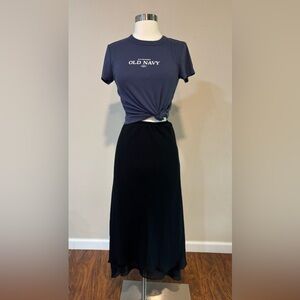 -SOLD ON DEPOP- Elegant Black Women's Skirt